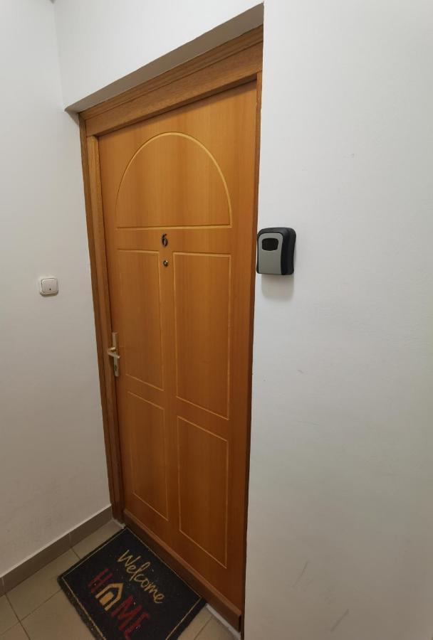 Oasis Apartman Szeged Exteriör bild